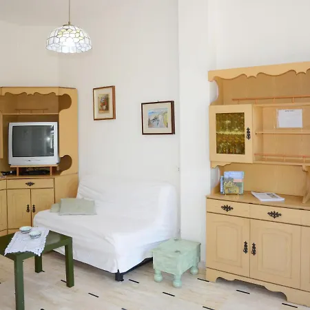 Apartment Ivano - Pgi125 By Interhome *