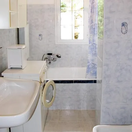 Ivano - Pgi125 By Interhome Poggi
