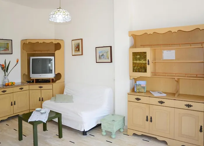 Apartamento Ivano - Pgi125 By Interhome *